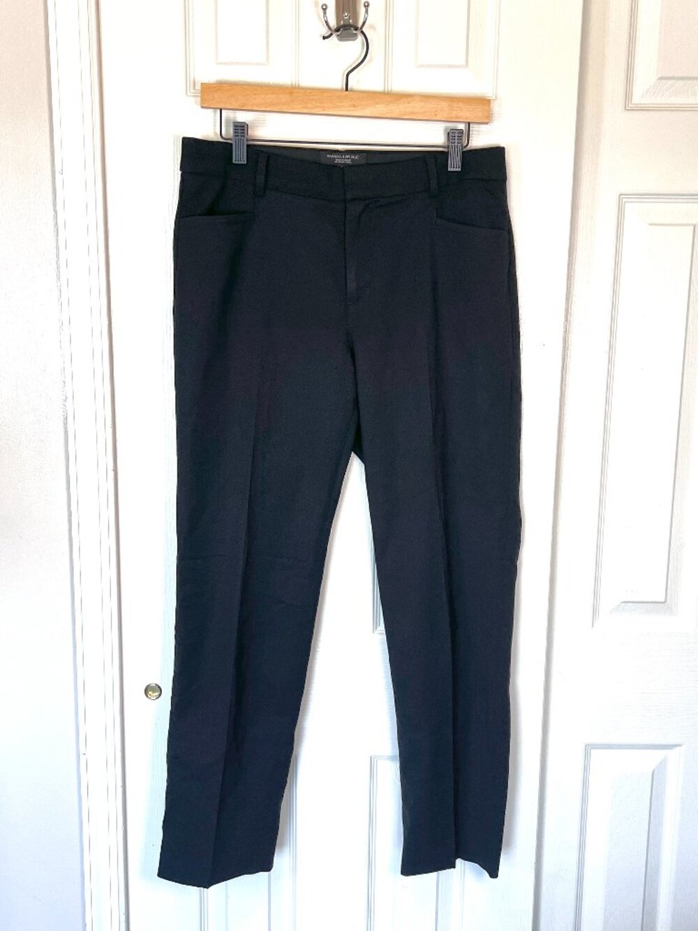 Banana Republic Ultra-Rise Modern Slim Italian Lightweight Wool Pants Size 6